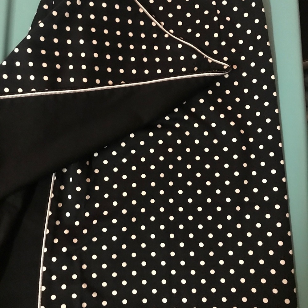 Black Poka Dot wrap skirt SZ 8 - Picture 4 of 5